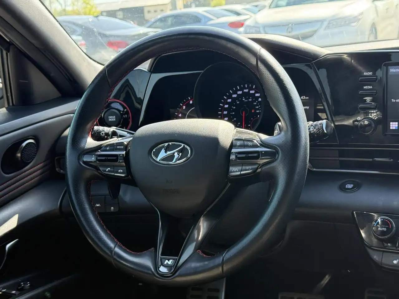 Hyundai ELANTRA снимка Hyundai ELANTRA