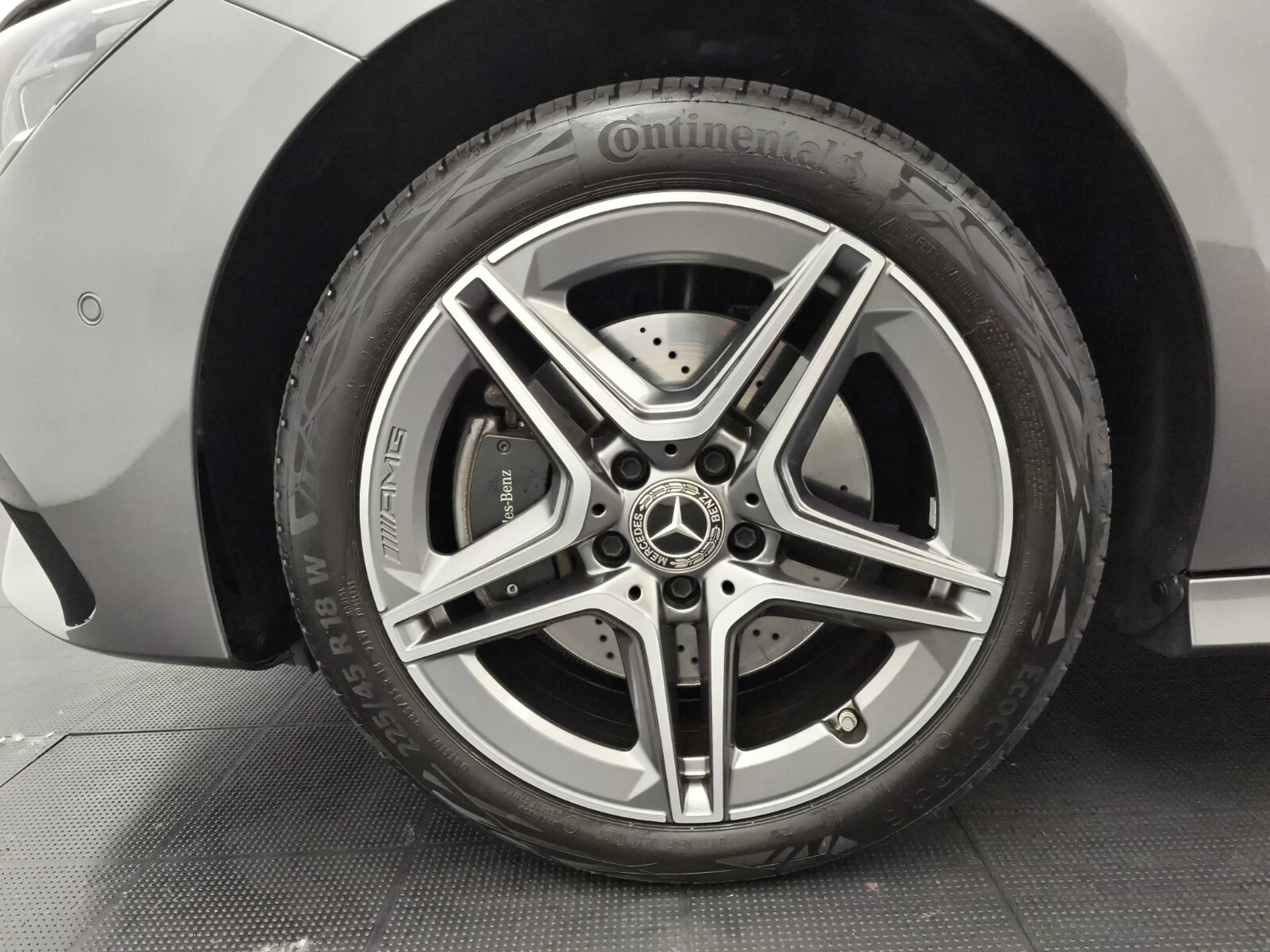 Mercedes-Benz CLA 250 CLA 250e SB AMG Advanced+ Distro Pano AHK Ambien — photo 10