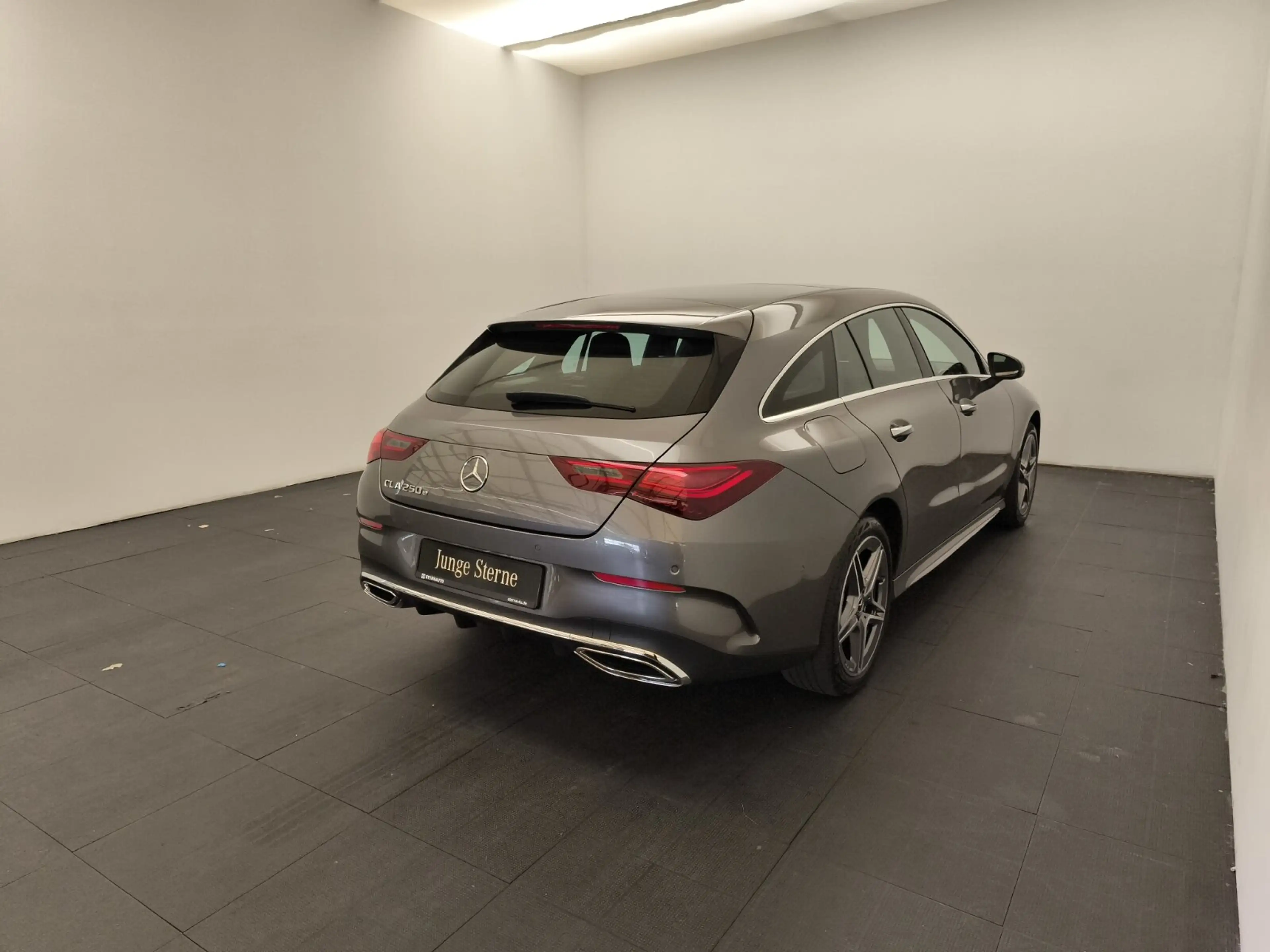 Mercedes-Benz CLA 250 CLA 250e SB AMG Advanced+ Distro Pano AHK Ambien — photo 6
