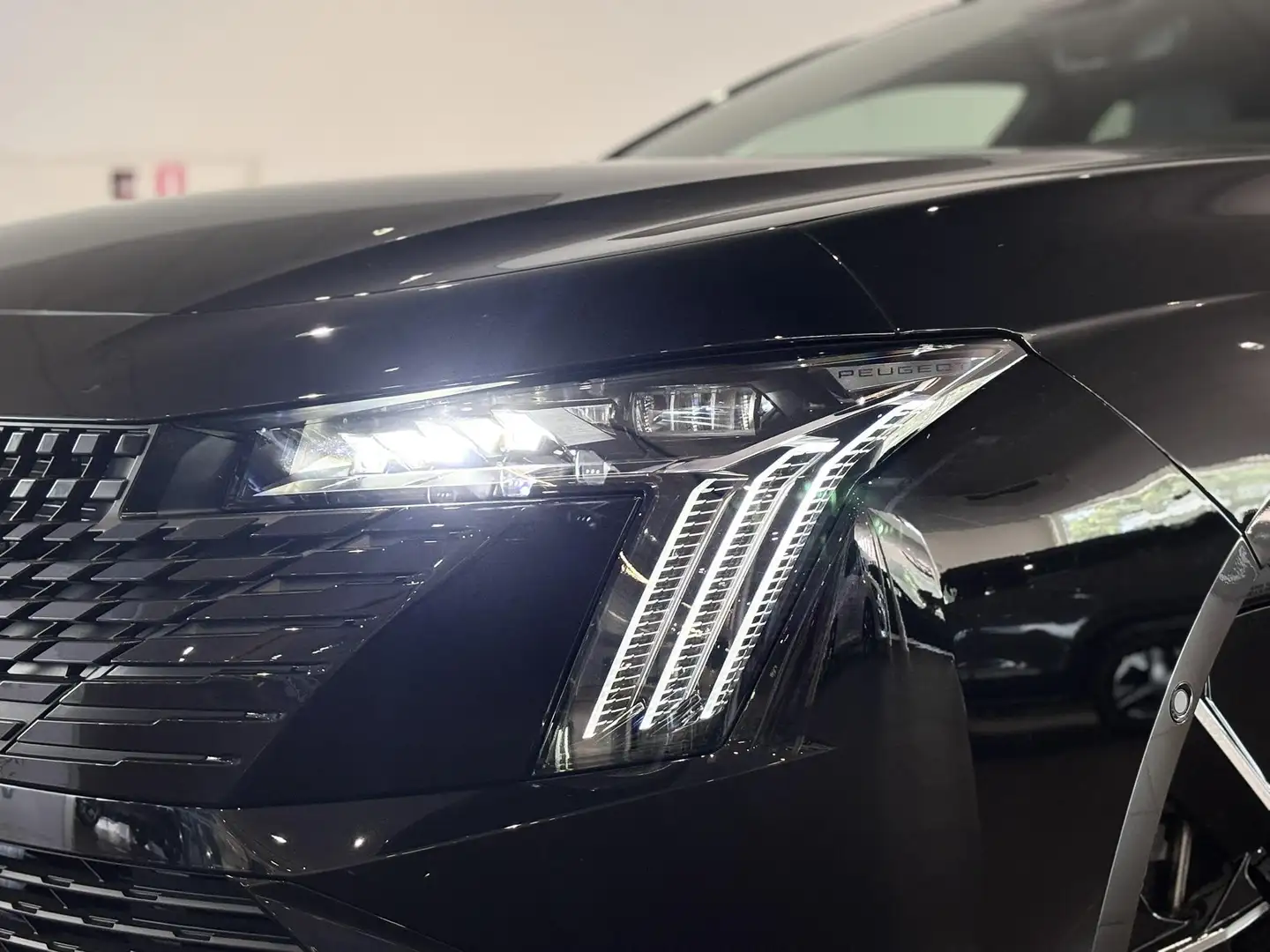 Peugeot 508 SW Allure 1.6 HYbrid 225pk e-EAT8 | € 11.000 KORTI Nero - 2
