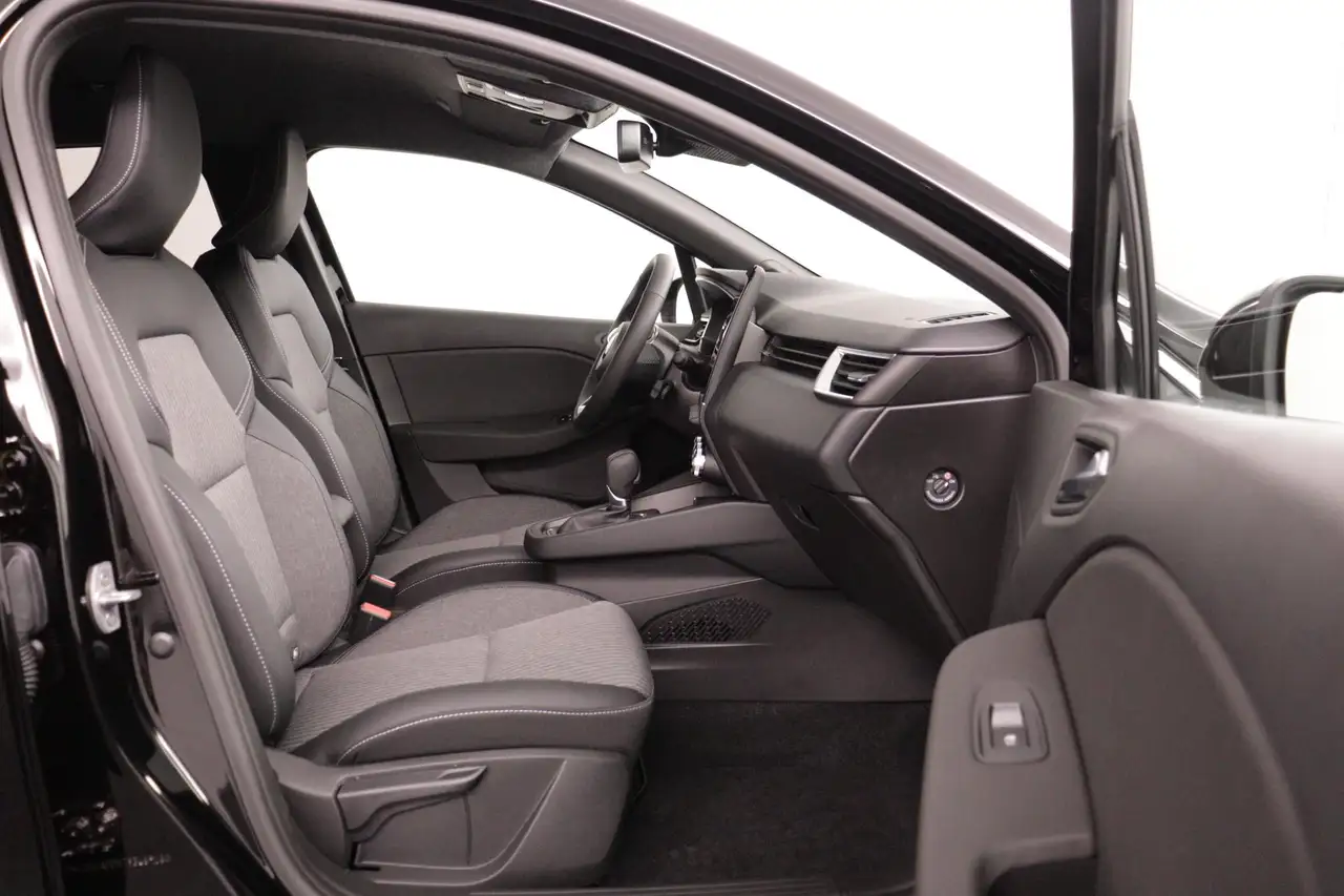 Mitsubishi Colt 2026 — фото 11