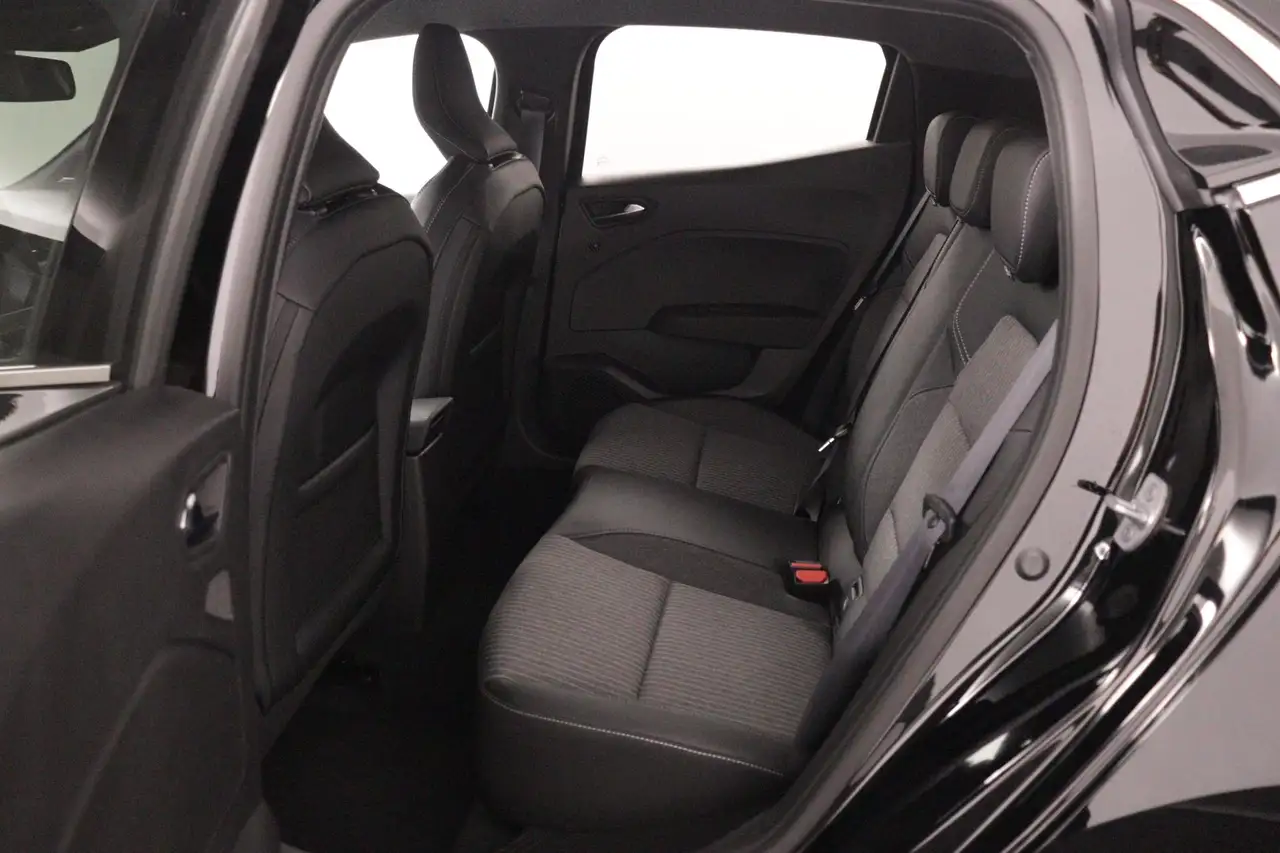Mitsubishi Colt 2026 — фото 10