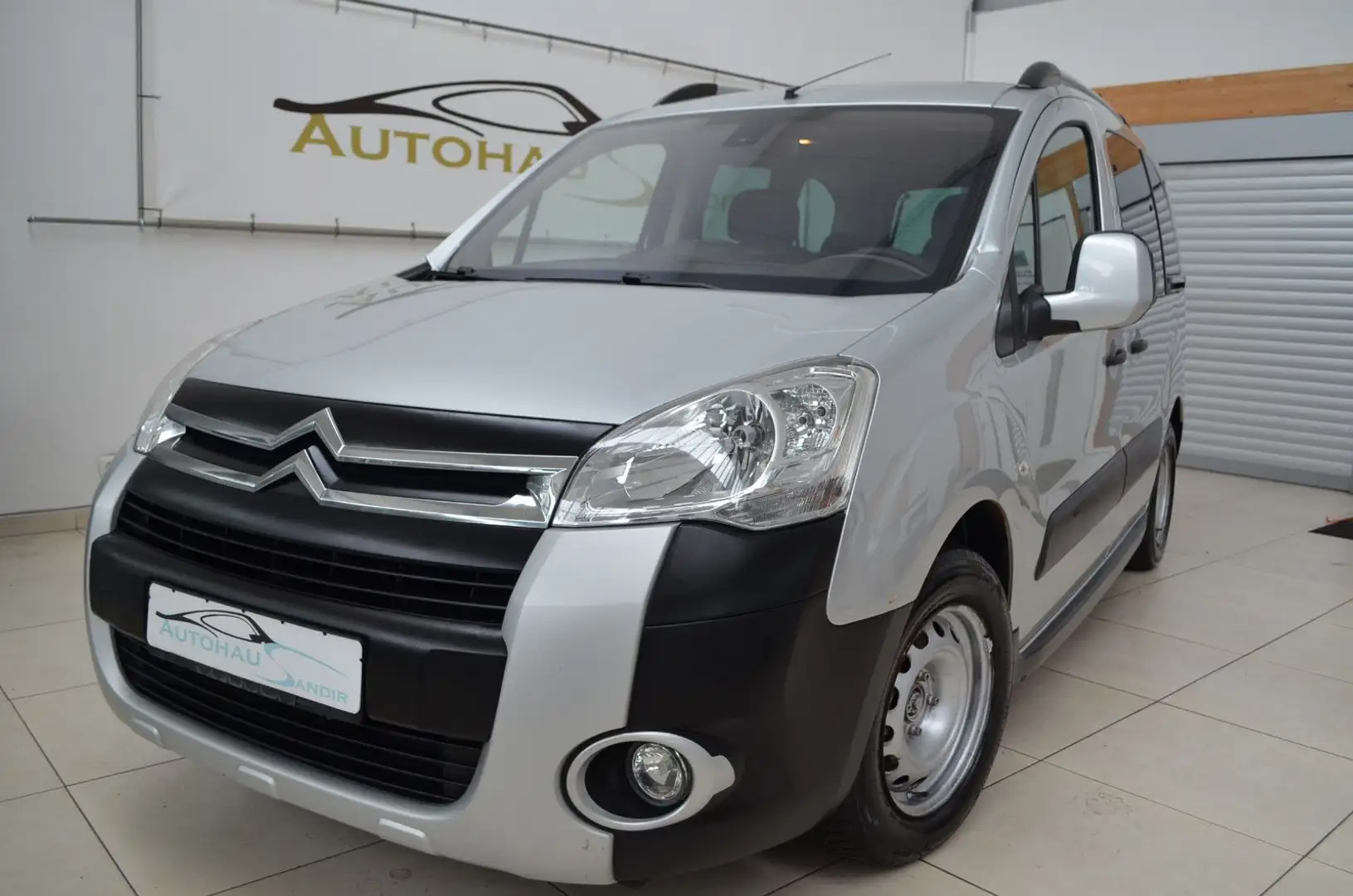 Citroen Berlingo Kombi XTR 1,6  110HDi~ Klimatr. ~ AHK ~ Grigio - 1