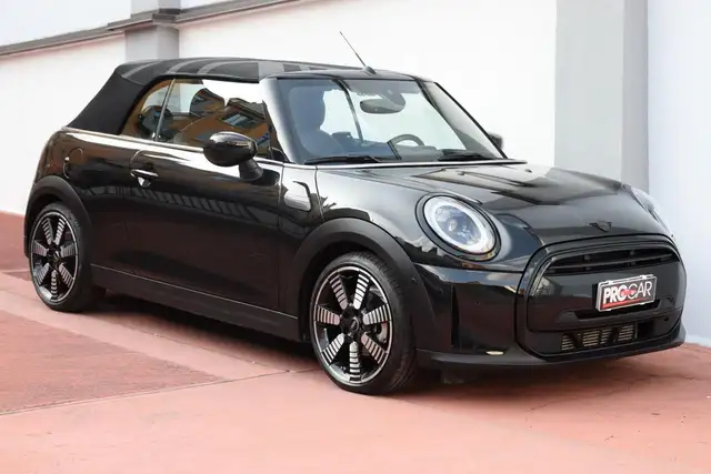 MINI Cooper Cabrio Mini 1.5 Yours