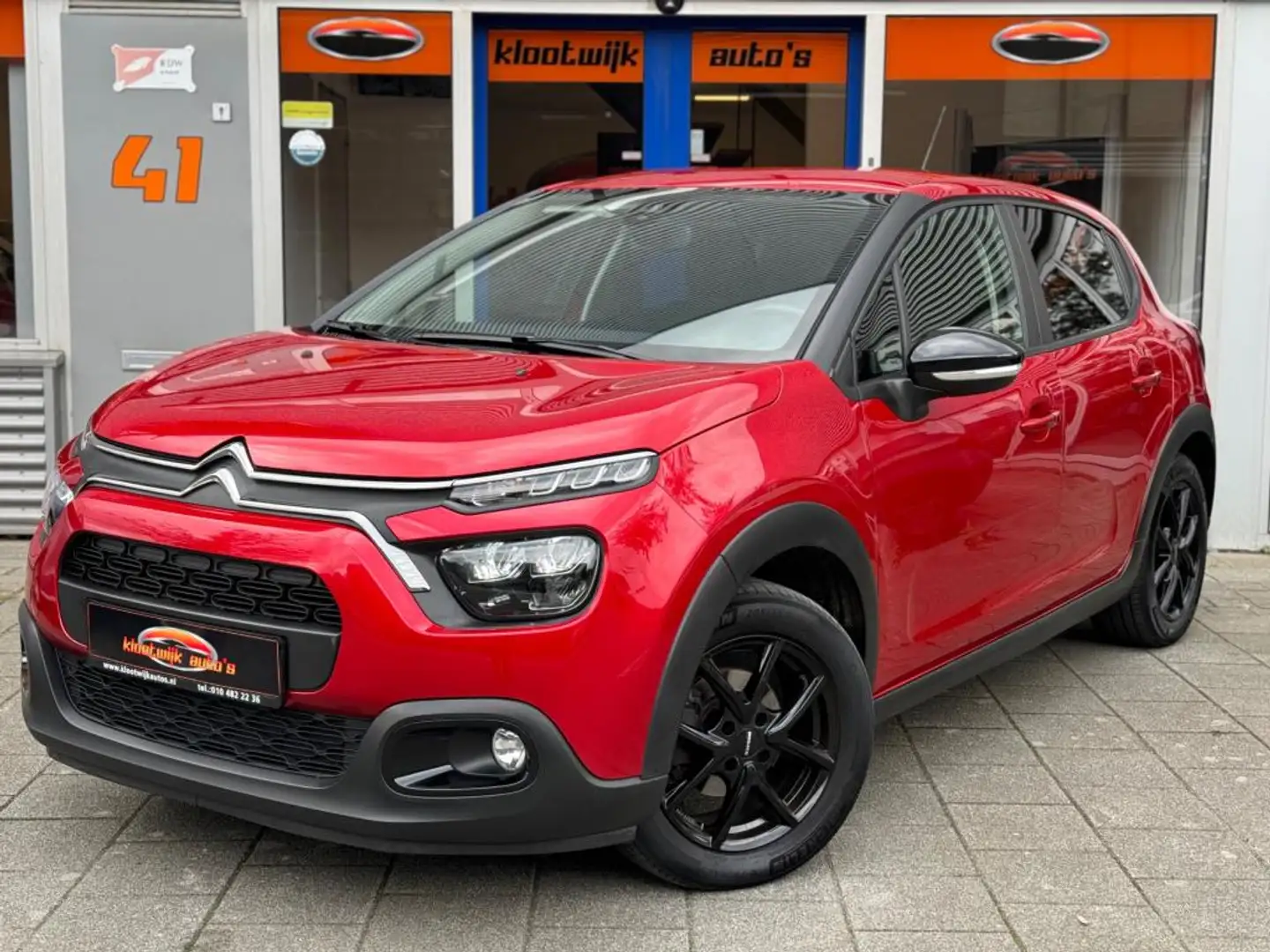 Citroen C3 1.2 PureTech Feel Navigatie Cruise Full LED LM Tre Rouge - 1