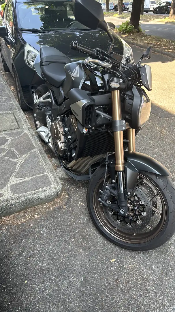 Honda CB 650 black - 1
