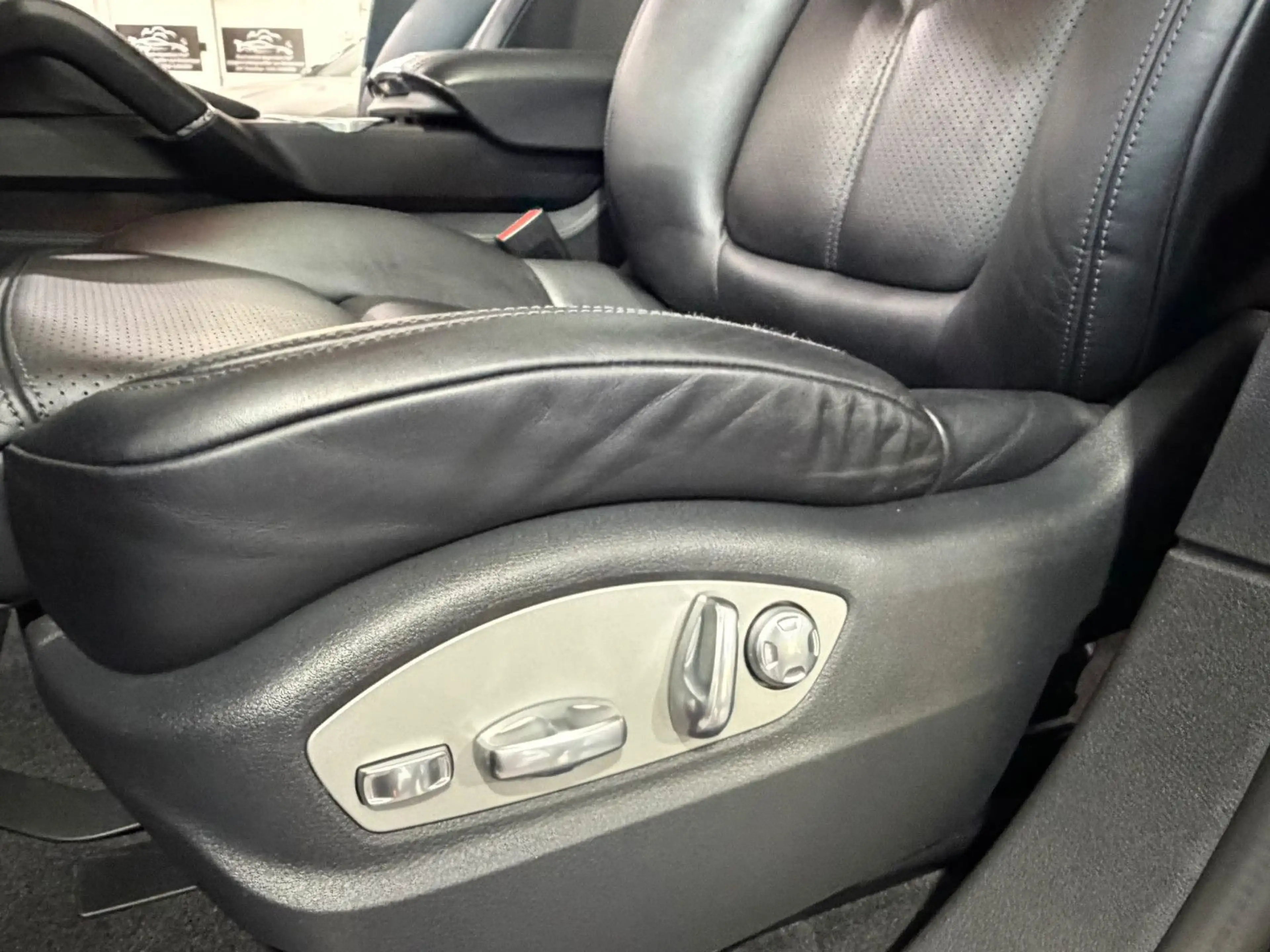 Porsche Cayenne Diesel*Pano*Luft*AHK*Sthz*1.Hd*Appr*Voll — photo 15