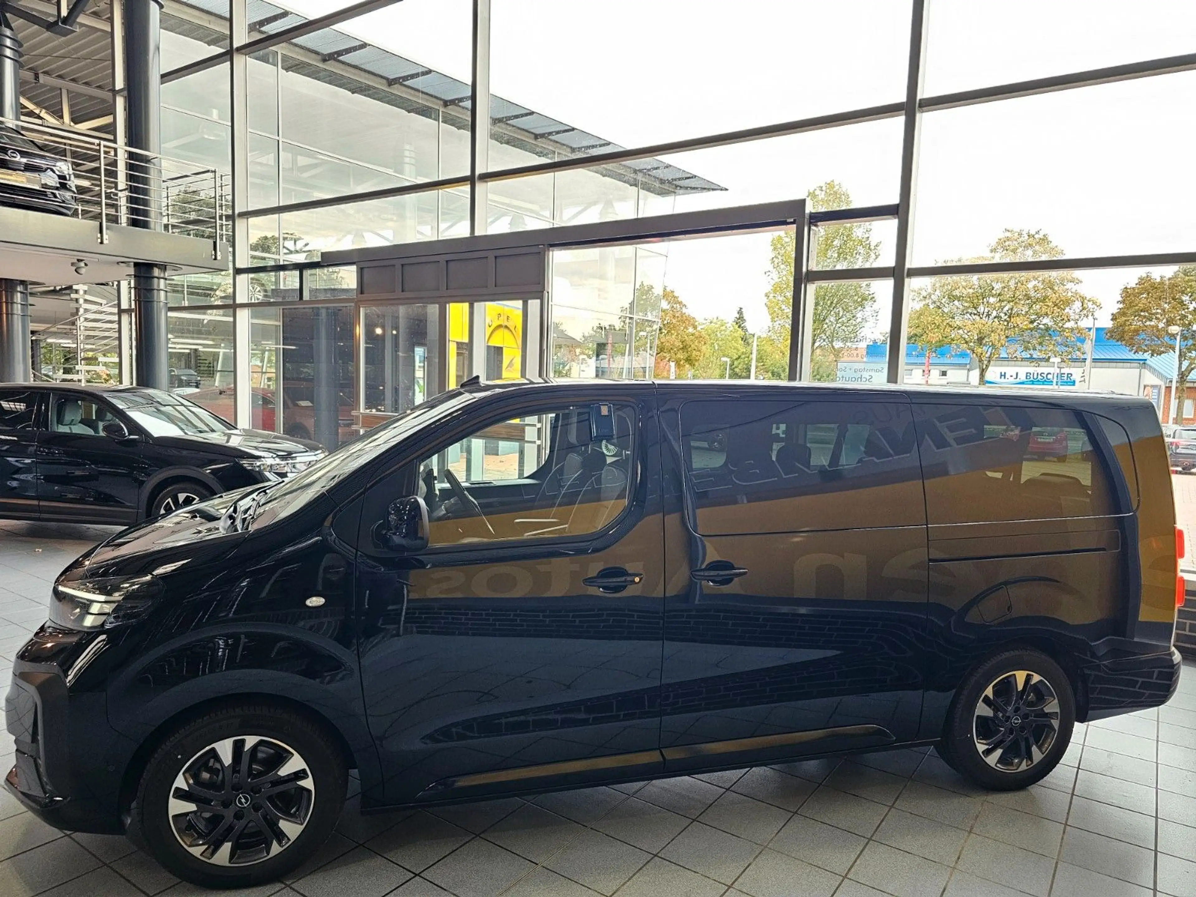 Opel Zafira Life GS XL 2.2 CDTI Leder Standheizg AHK — photo 4