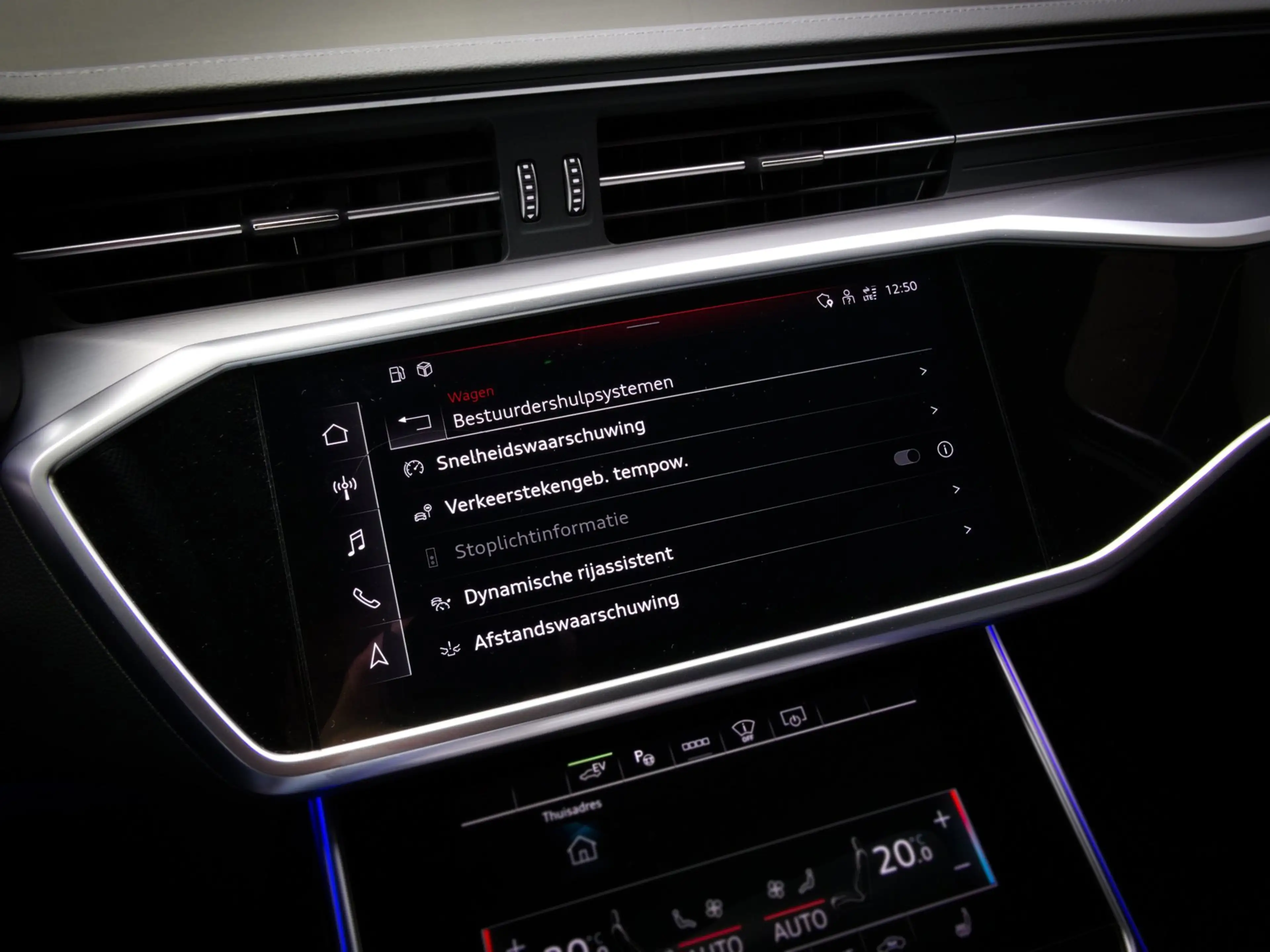 Audi A6 Avant 55 TFSI e quattro Competition S-Line Edition — photo 49