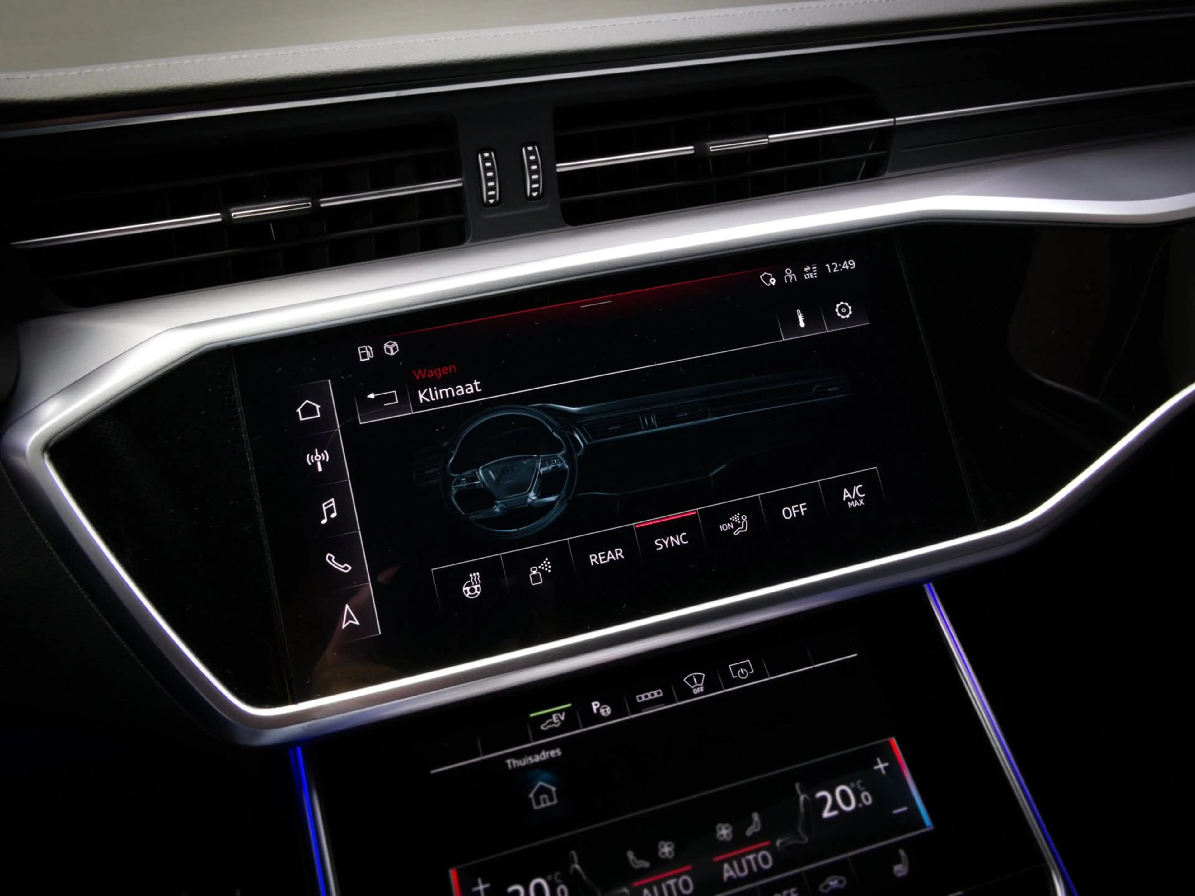 Audi A6 Avant 55 TFSI e quattro Competition S-Line Edition — photo 47
