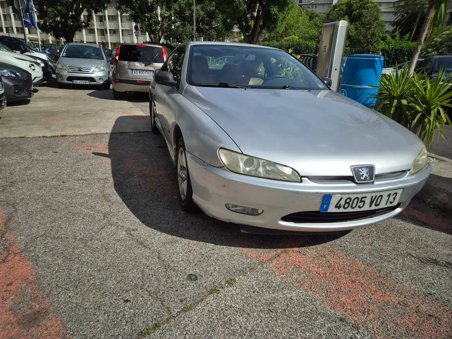 Peugeot 406 406 Coupé 2.0i Silber - 1