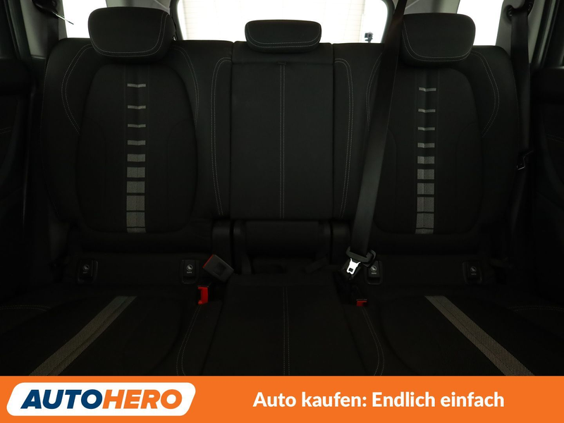 BMW 218 218i Gran Tourer Advantage Aut.*NAVI*ACC*PDC* — photo 15
