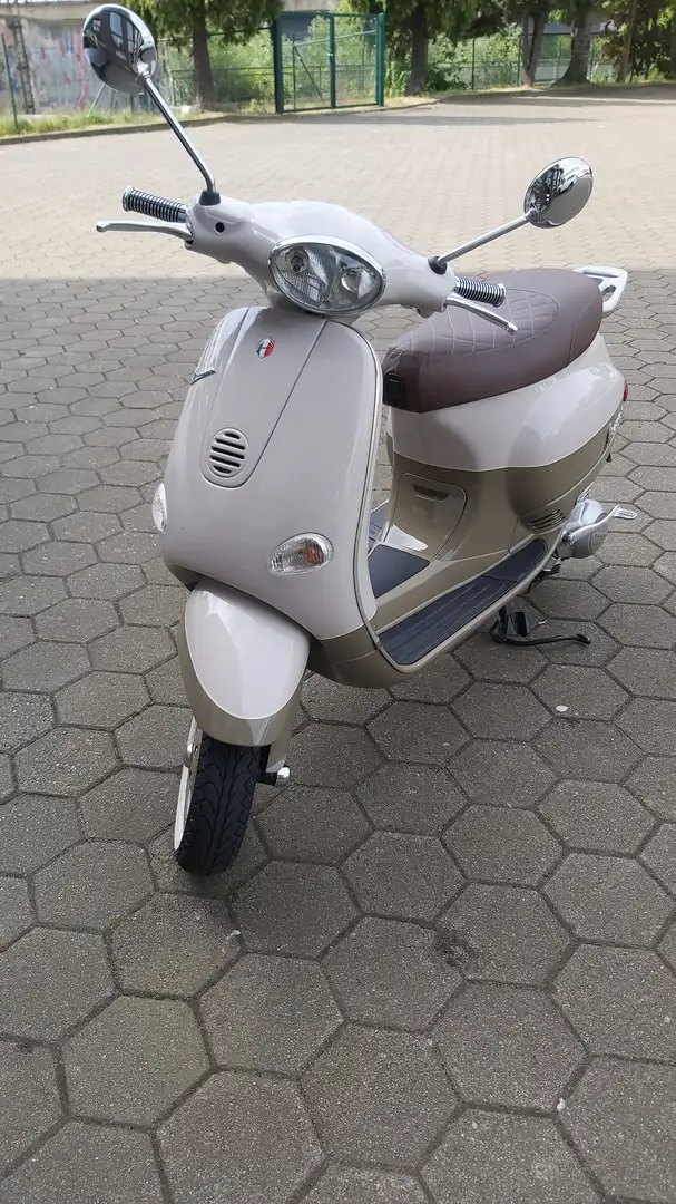 Vespa 125 M19/ET4-125 *Unikat*Sonderlackierung 2-farbig* Bej - 1