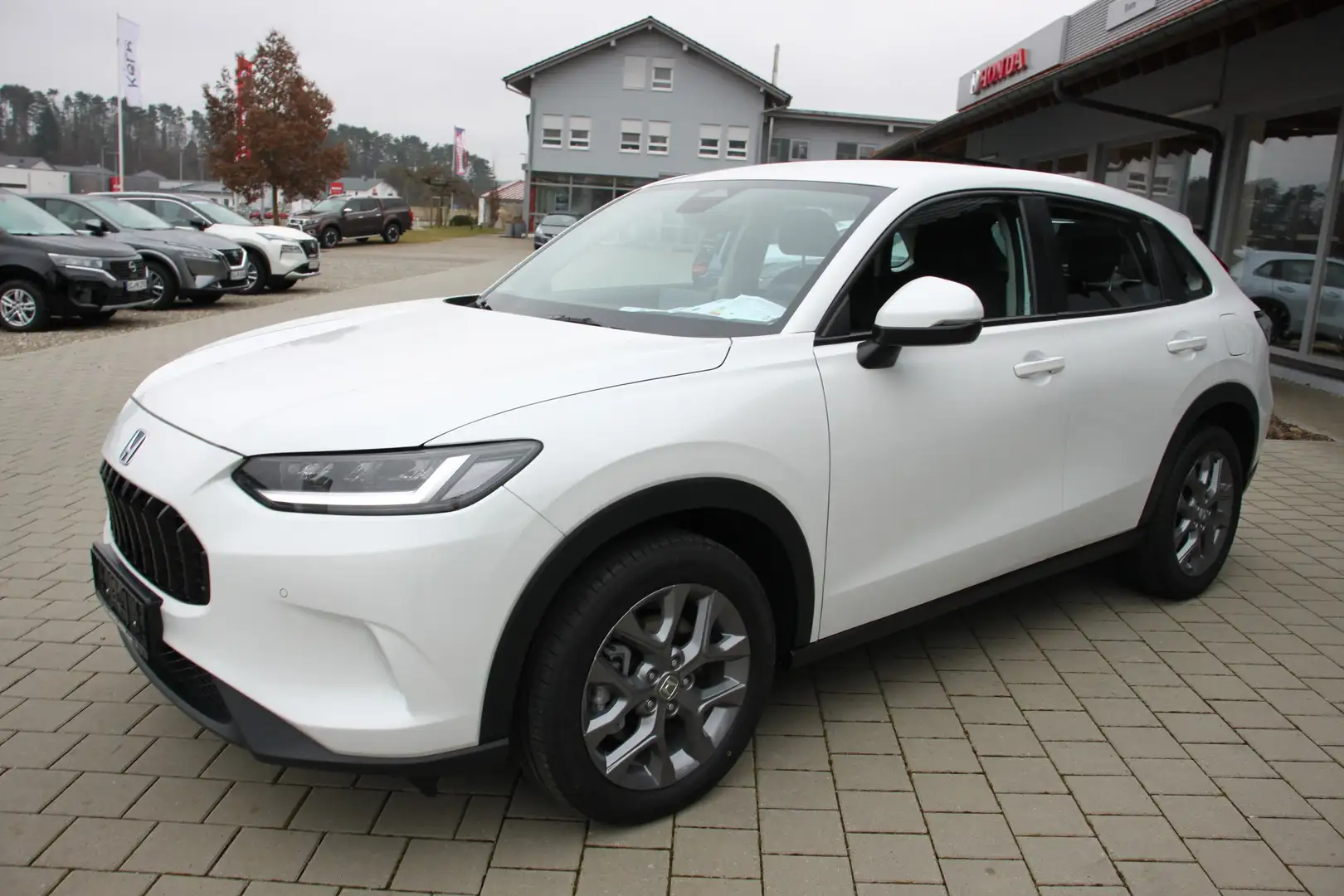 Honda ZR-V 2.0 Elegance Hybrid e:HEV i-MMD Weiß - 1