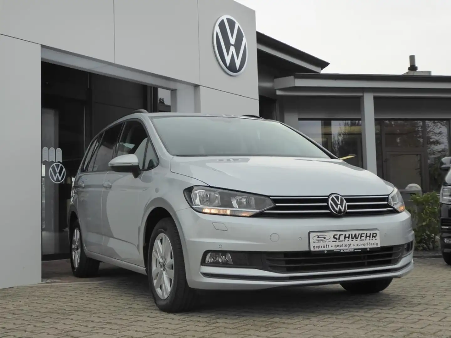 Volkswagen Touran Comfortline Silber - 2