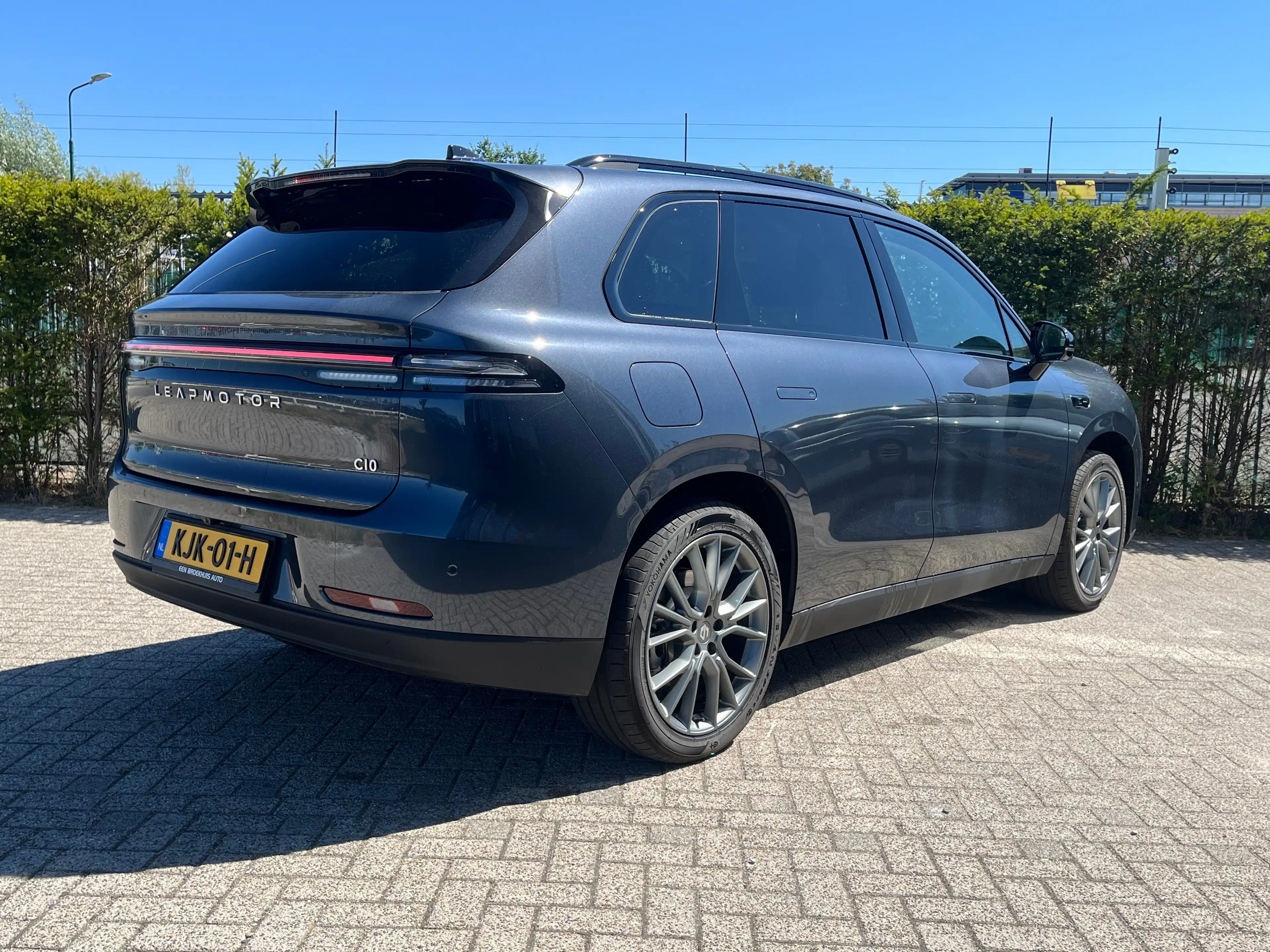 Leapmotor C10 Design REEV 28.4 kWh 1500KG TREKGEWICHT | 360 GRAD — photo 2