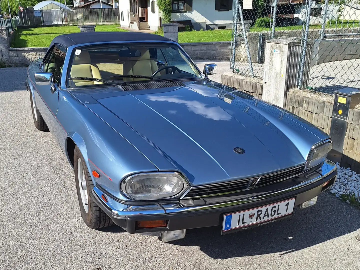 Jaguar XJS Cabriolet Azul - 1