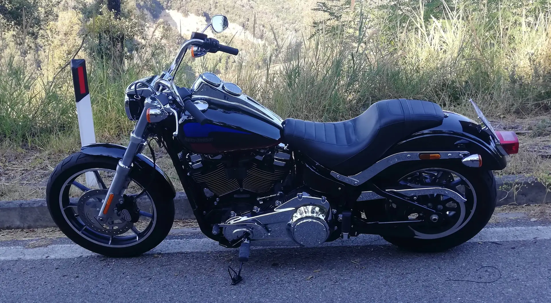 Harley-Davidson Softail Low Rider FXLR 107 Nero - 2
