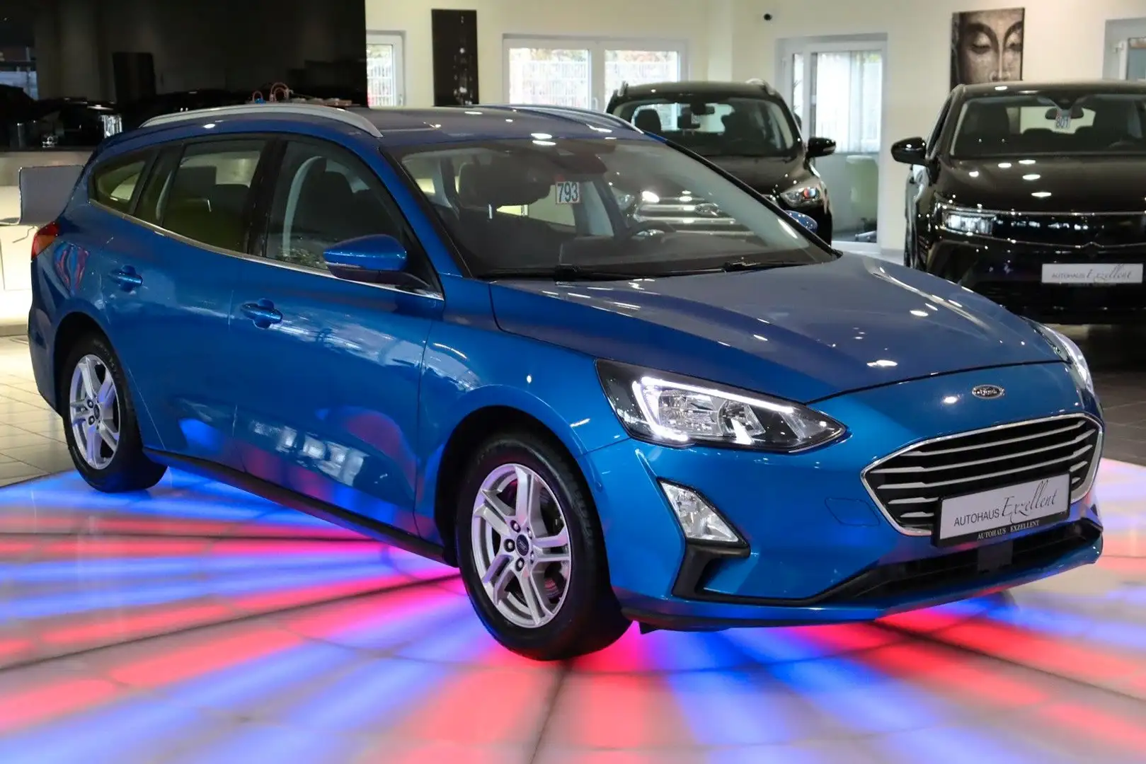Ford Focus Turnier *1HD*ALU*LED*SHZ*NAVI*TEMPOMAT*MFL Bleu - 2