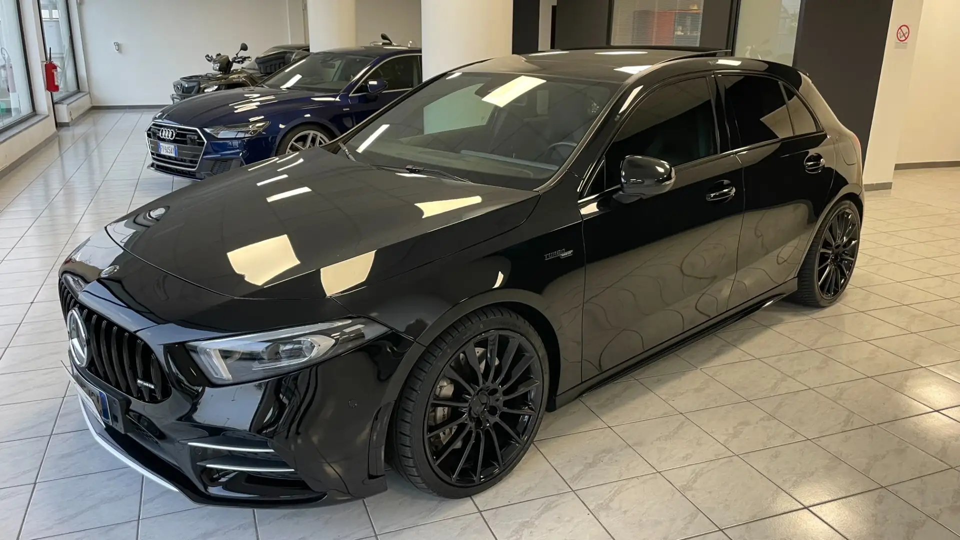 Mercedes-Benz A 35 AMG A 35 AMG 4Matic Nero - 1