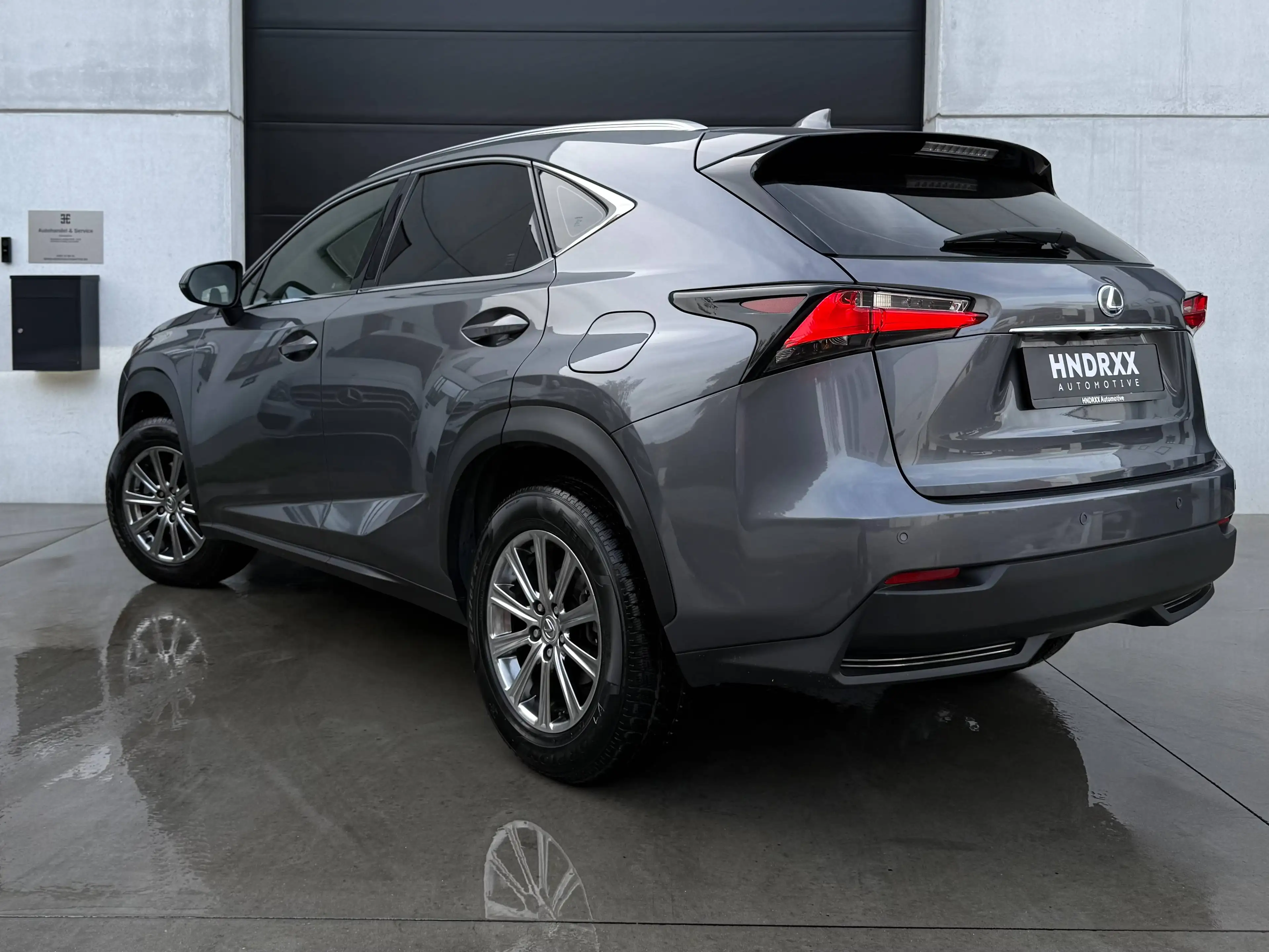 Lexus NX 300h NX 300h Luxury Hybrid | Camera | Navi | Leder — photo 3