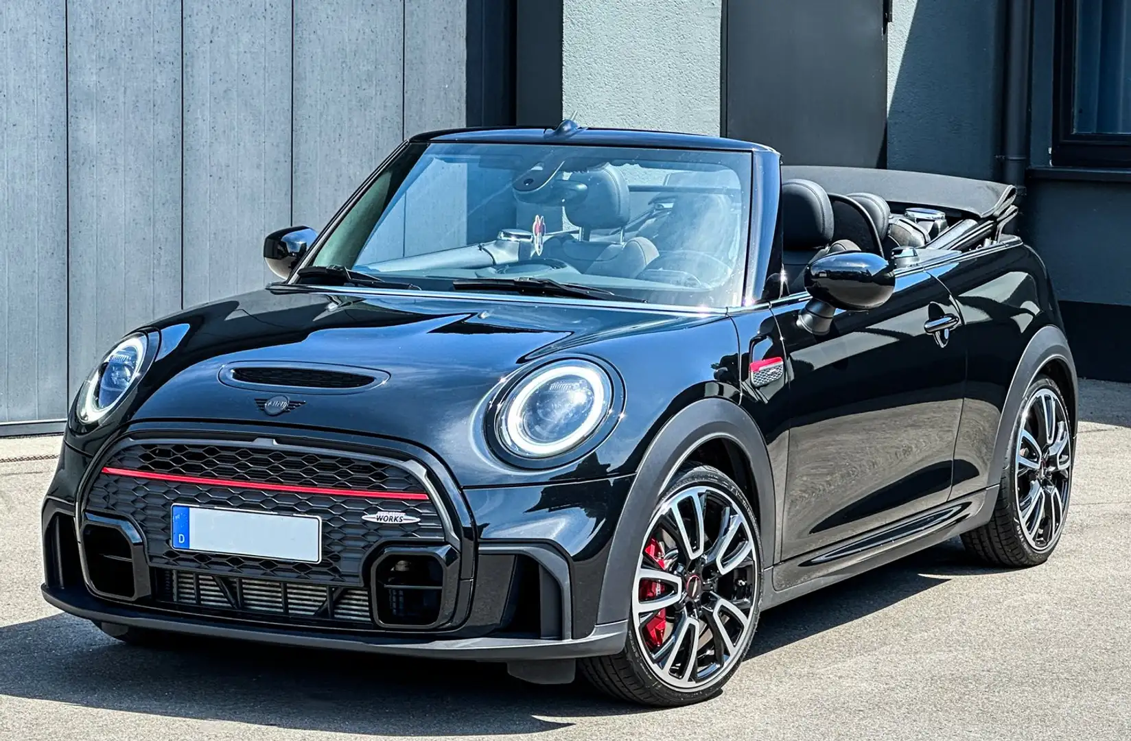 MINI John Cooper Works Cabrio Werksgarantie bis 08.2026 Schwarz - 1