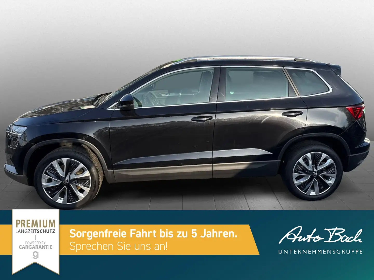 Skoda Karoq Selection 1.5 TSI DSG LED ACC CarPlay EPH Schwarz - 2