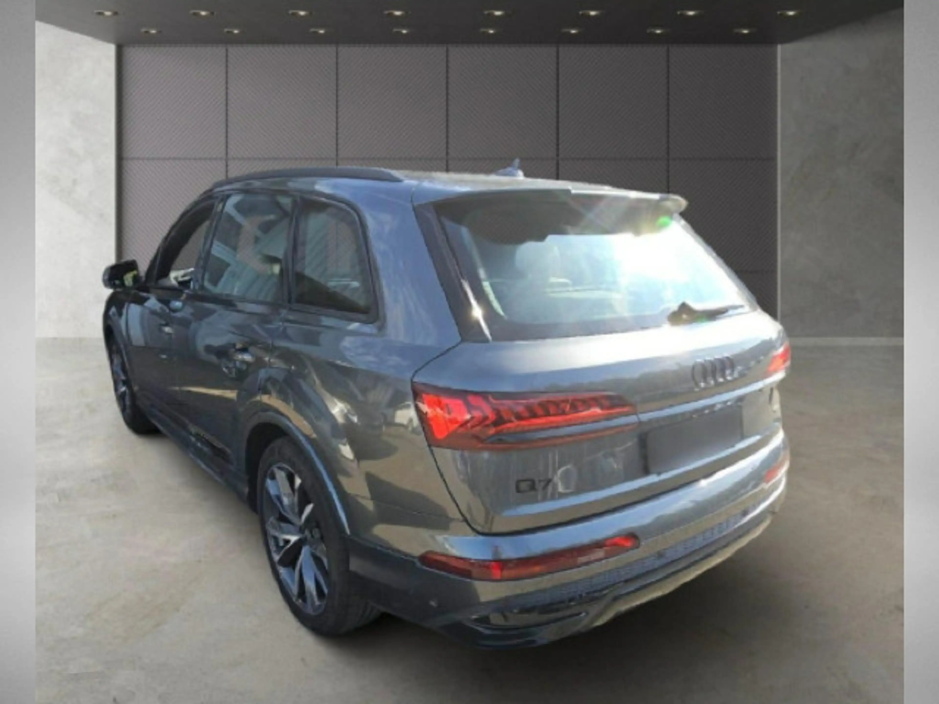 Audi Q7 45TDI S line Competition+ quattr MATRIX STDHZ — photo 5