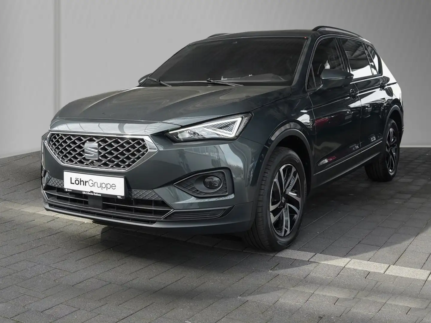 SEAT Tarraco 1.5 TSI DSG Style AHK/RFK/Navi Grün - 2