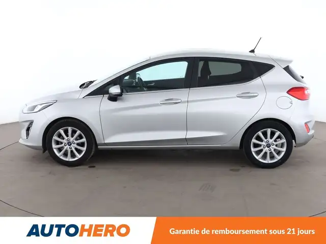 Ford Fiesta view 3