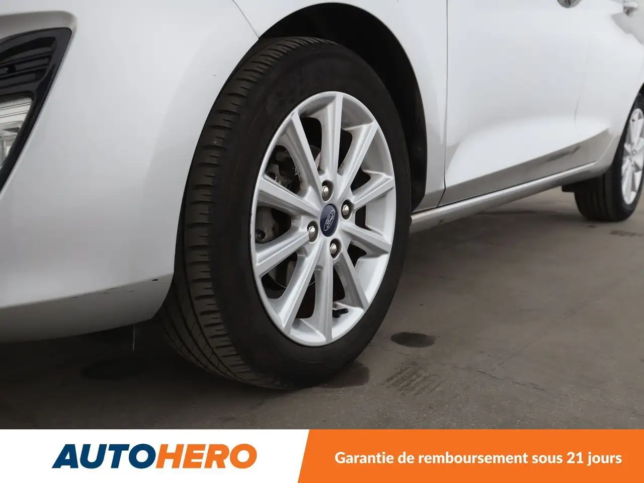 Ford Fiesta 5 portes — photo 27