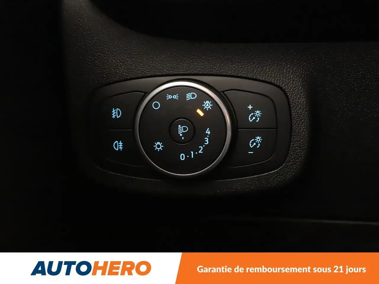 Ford Fiesta 5 portes — photo 25