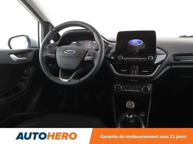 Ford Fiesta view 13