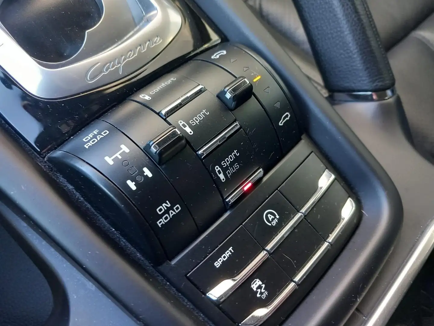Porsche Cayenne Cayenne II 2015 3.0 tiptronic Bianco - 2