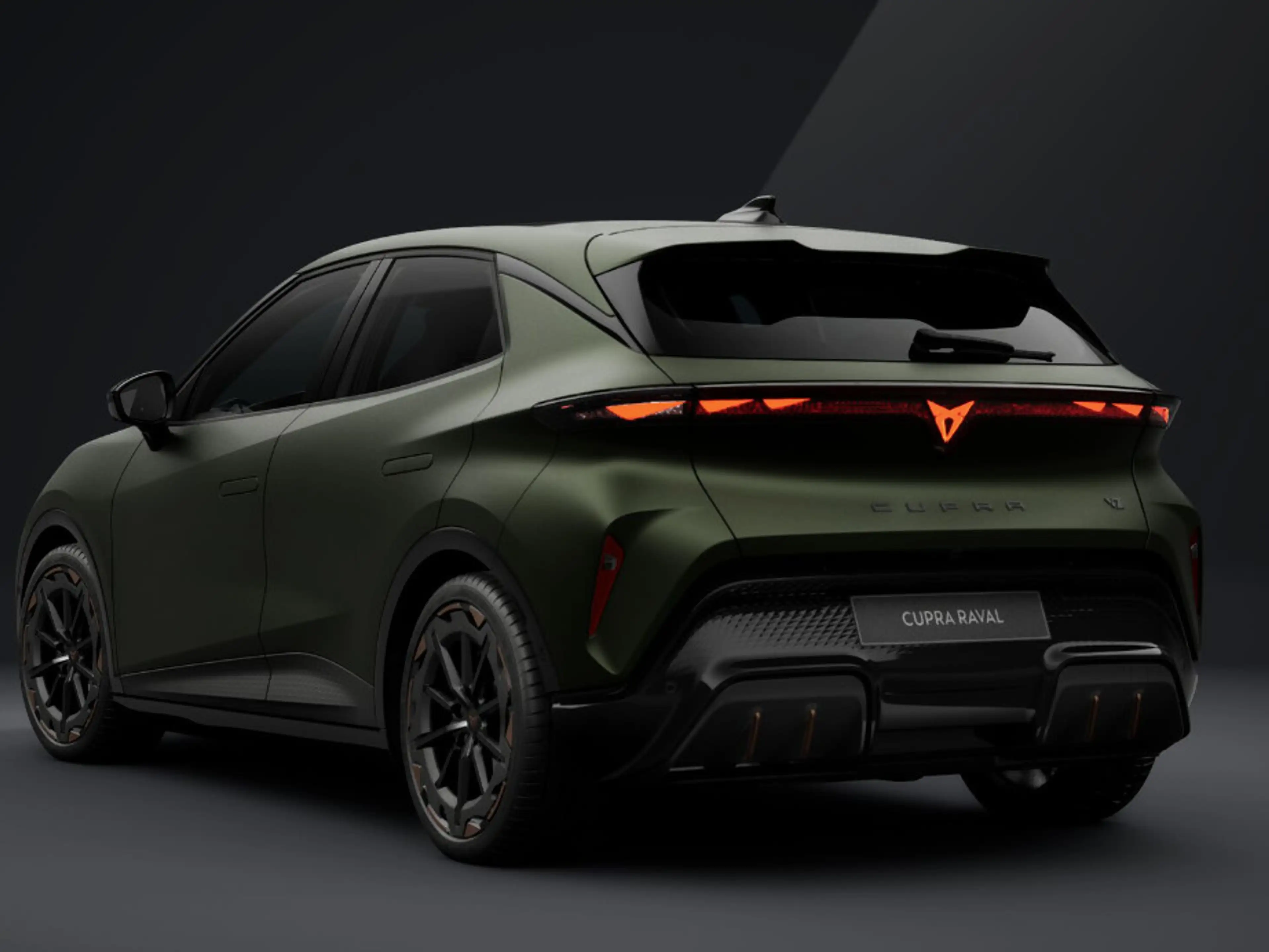 CUPRA Raval VZ 56 kWh 225PK | 19" Velgen | Panoramadak | Sennh — photo 2