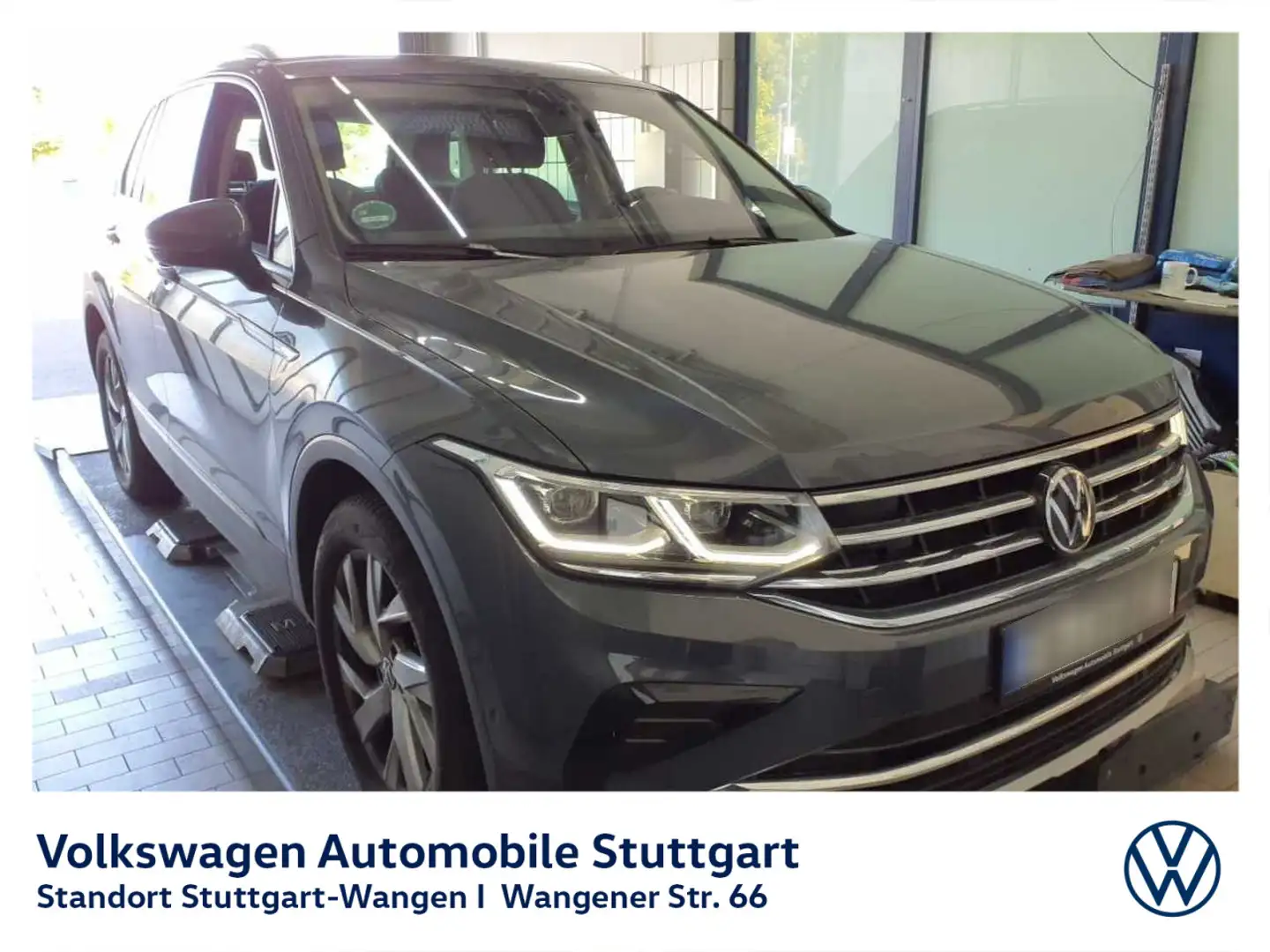 Volkswagen Tiguan Elegance 1.5 TSI DSG Navi Kamera Pano ACC Grau - 2