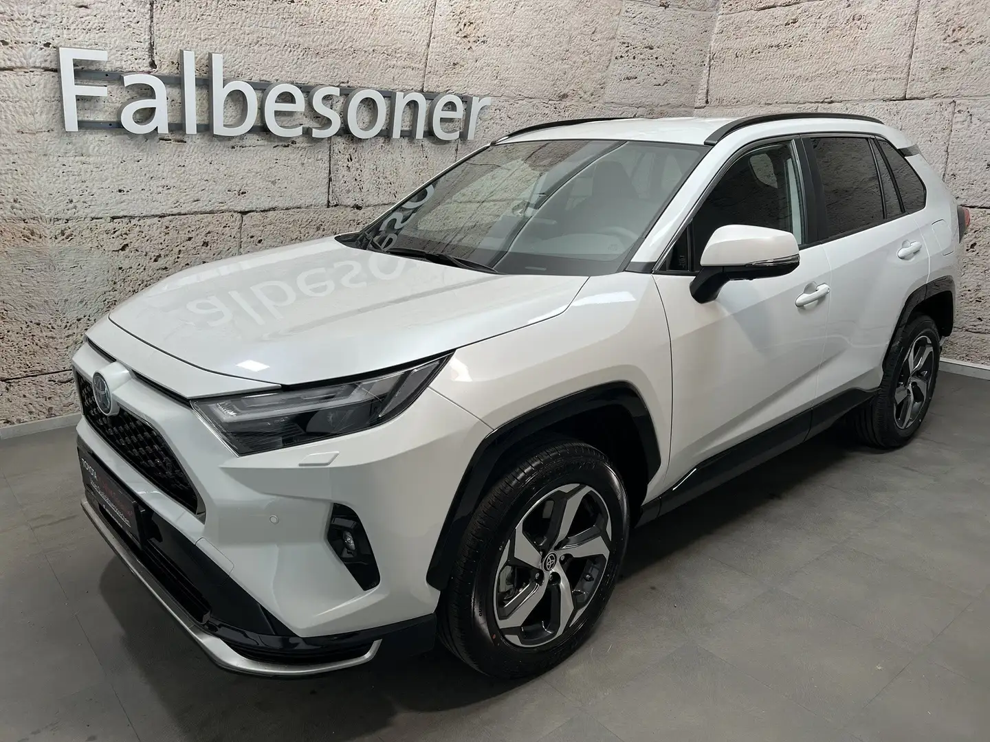 Toyota RAV 4 RAV4 Plug-in-Hybrid 4x4 306PS Active + Executive P Weiß - 1