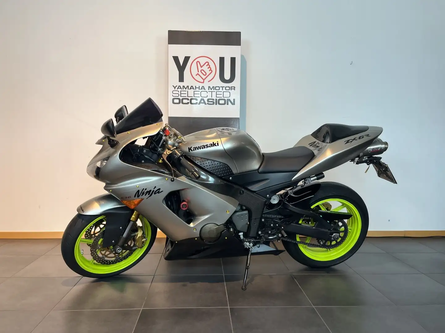 Kawasaki Ninja ZX-6R r - 1