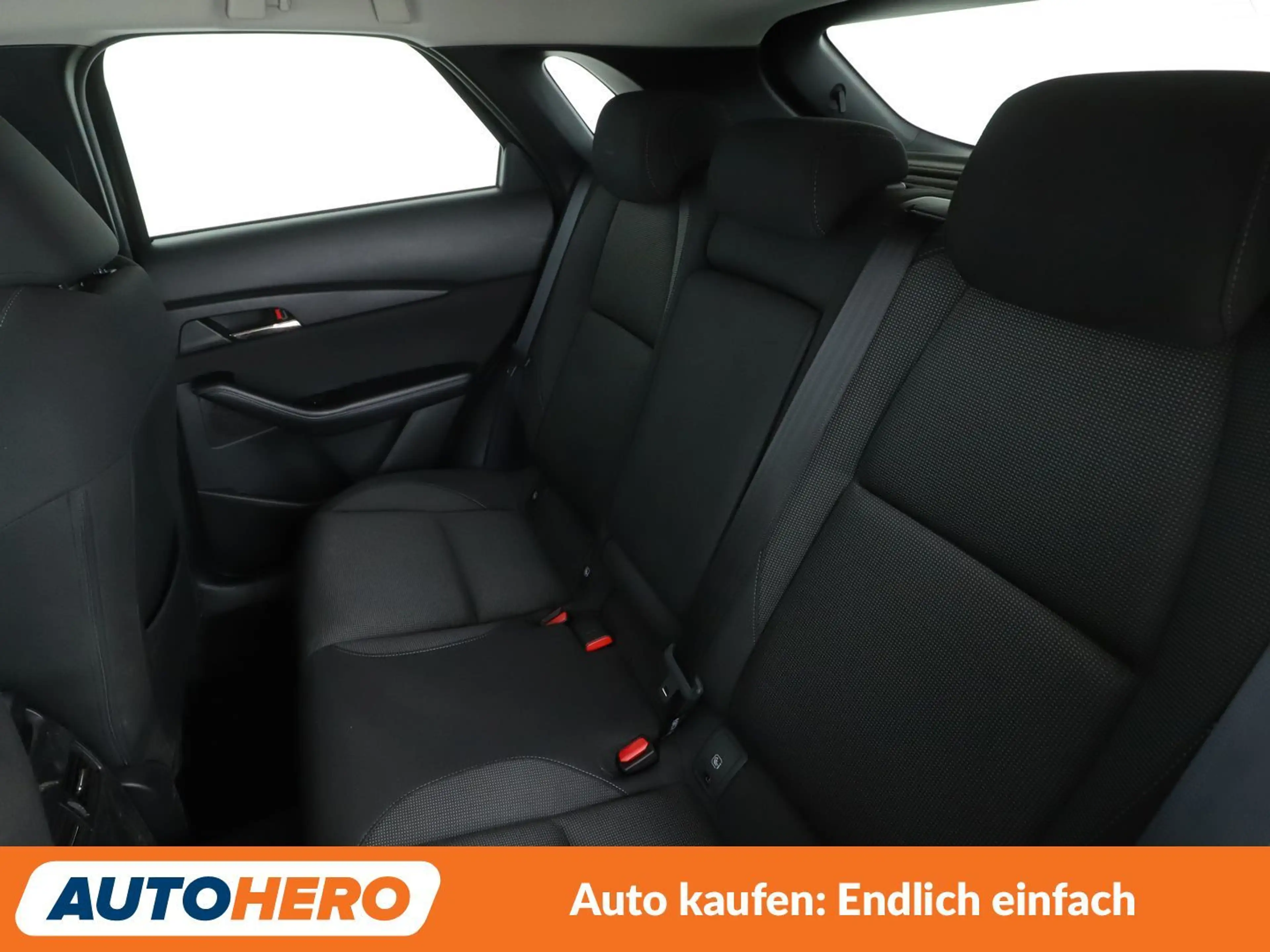 Mazda CX-30 2.0 Skyactiv-G Mild-Hybrid Selection 2WD Aut*NAVI* — photo 14