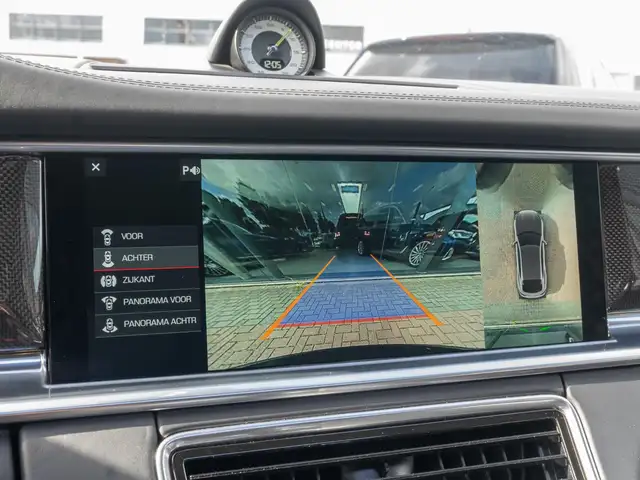 Porsche Panamera view 17