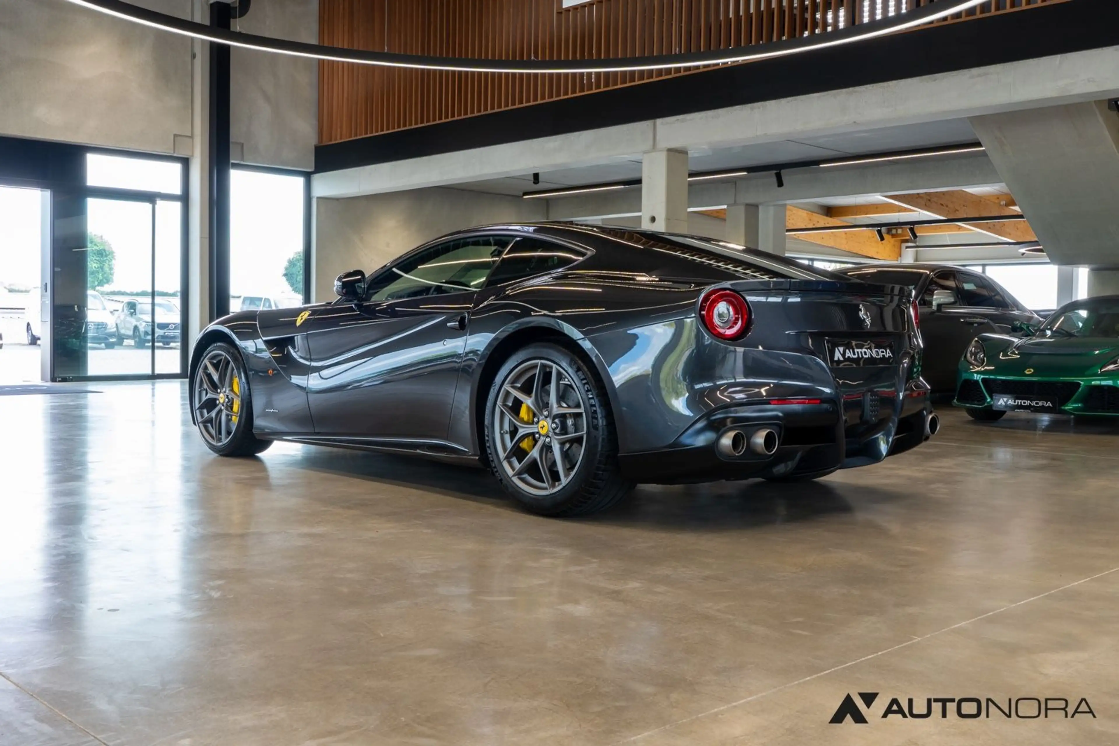Ferrari F12 Berlinetta JBL Kamera Racingsitze — photo 8