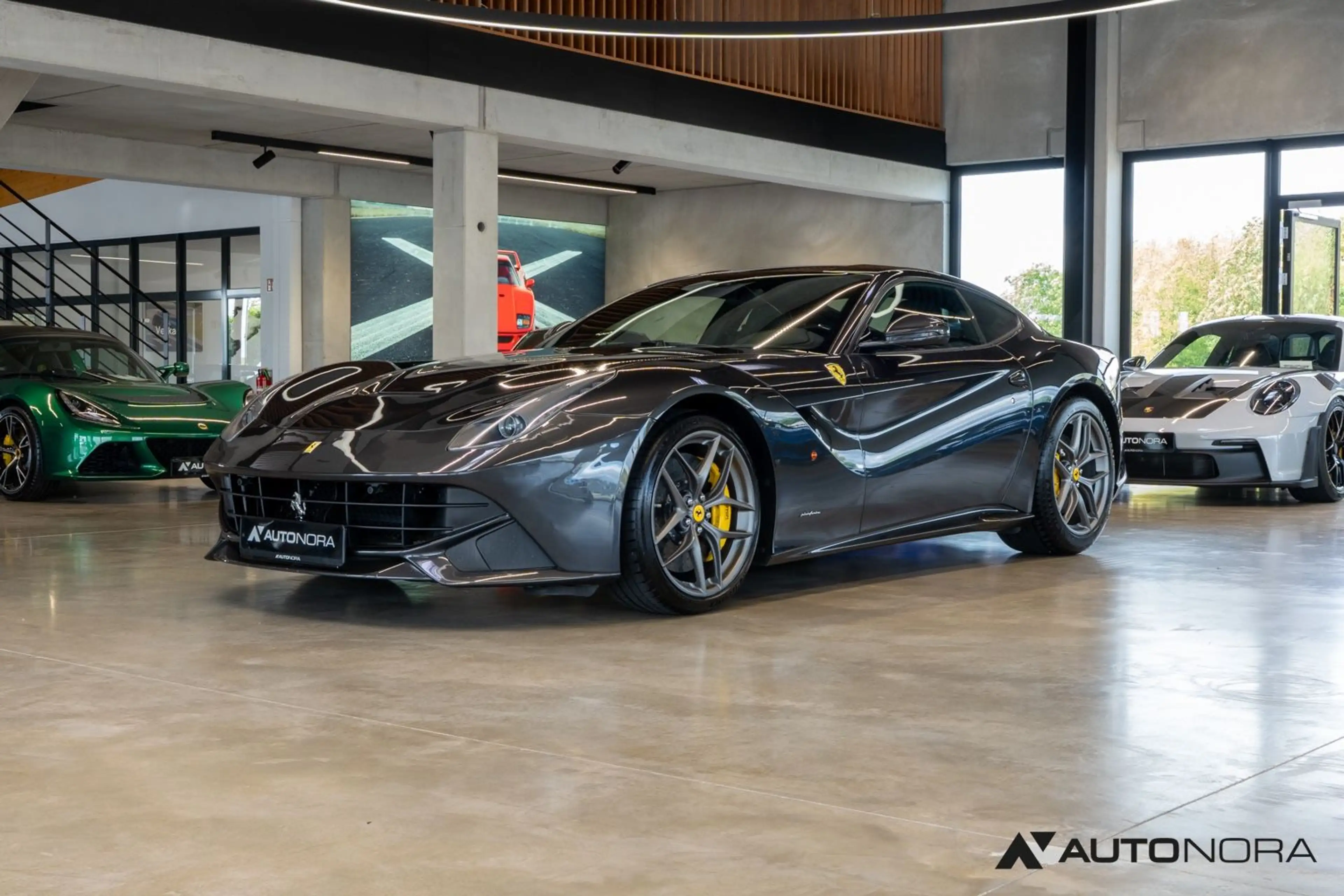 Ferrari F12 Berlinetta JBL Kamera Racingsitze — photo 6