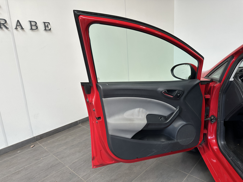 SEAT Ibiza 1.4 Style Salsa NAV+SHZ+CLIMATRONIC+2Hd — photo 7