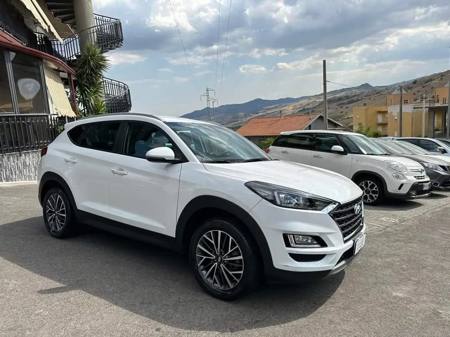 Hyundai TUCSON 1.6 crdi Exellence 2wd 115cv Bianco - 1