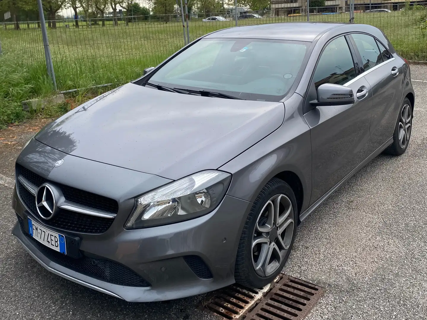 Mercedes-Benz A 180 Classe A - W176 cdi Sport E6 Grigio - 1