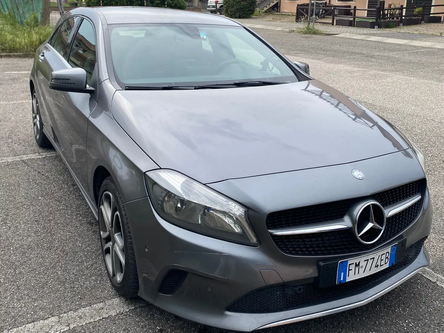 Mercedes-Benz A 180 Classe A - W176 cdi Sport E6 Grigio - 2