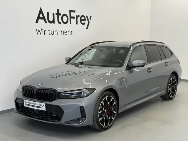 BMW 330 e xDrive Ansicht 1