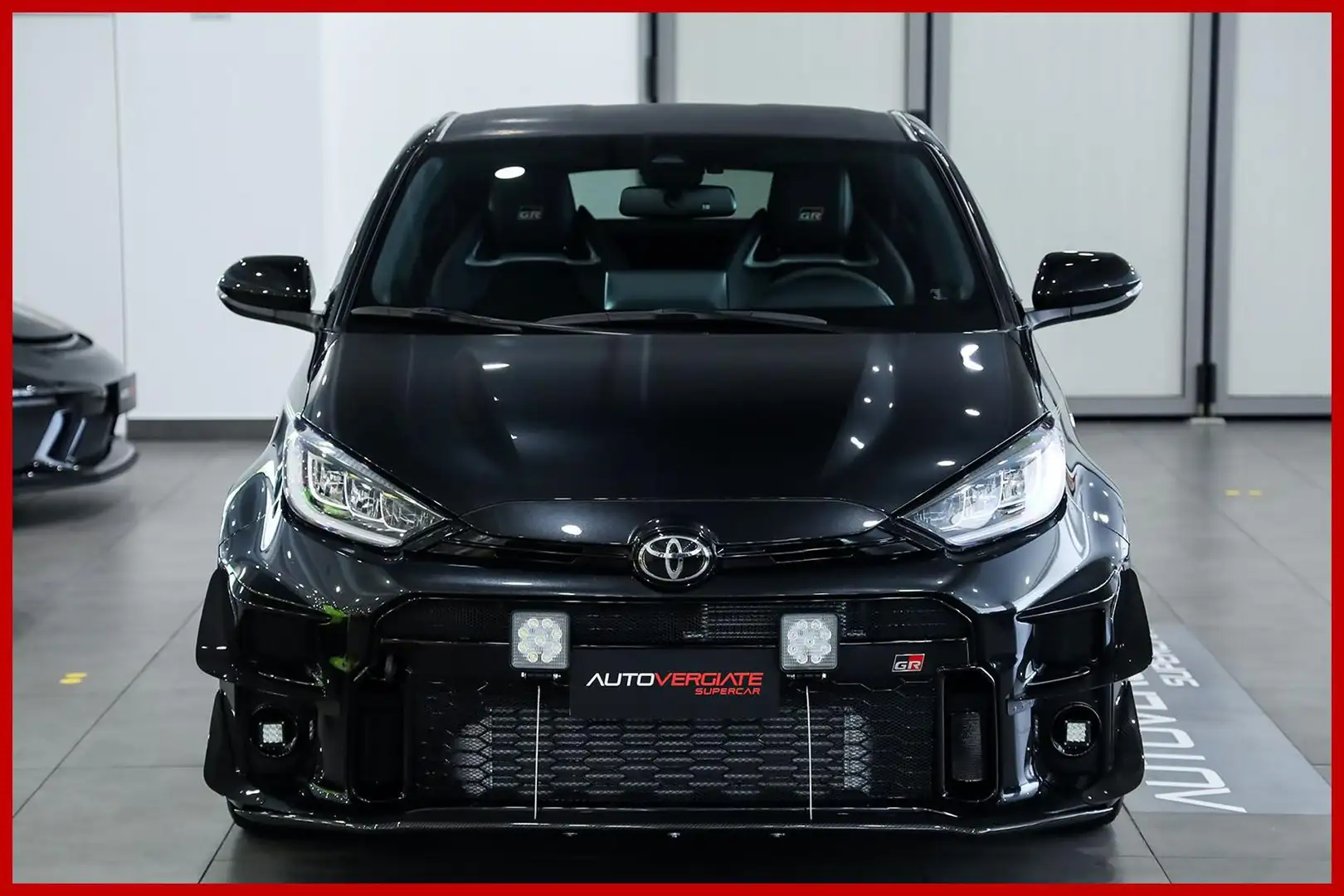 Toyota Yaris 1.6 Turbo 3 porte GR Yaris Circuit Nero - 2