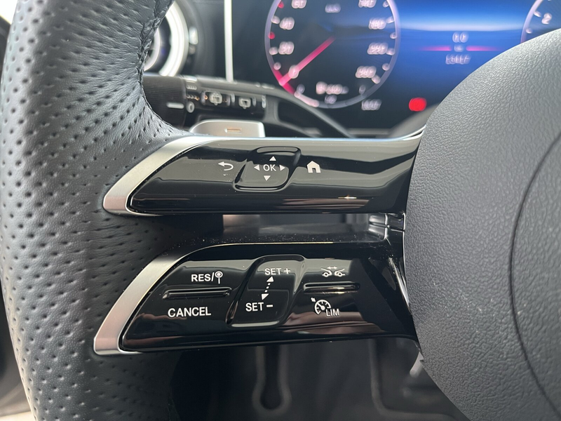 Mercedes-Benz C 200 C 200 T-Modell AMG Line/Distronic/Kamera/MemoryAHK/LED — photo 13