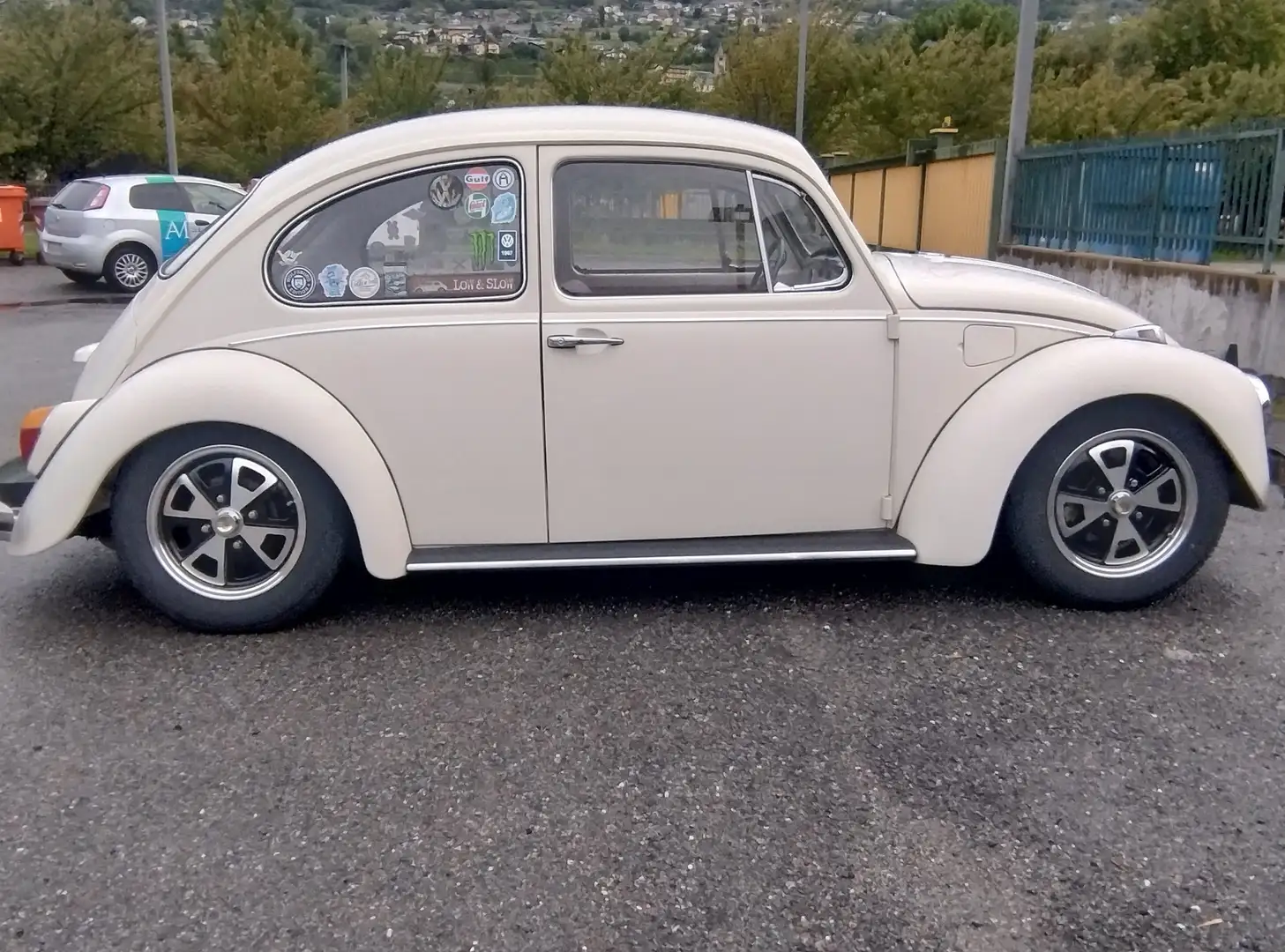 Volkswagen Maggiolino Beige - 2